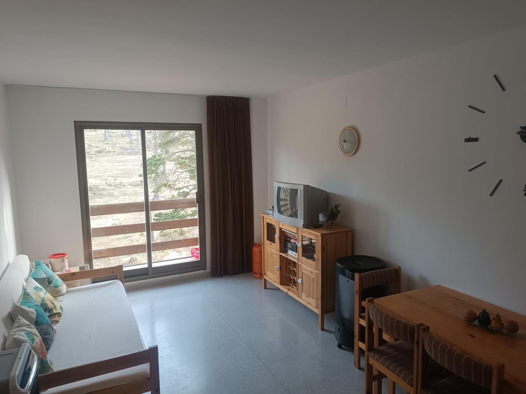 Apartamento A Pie De Pistas Port Del Comte Appartement La Coma I La Pedra Buitenkant foto